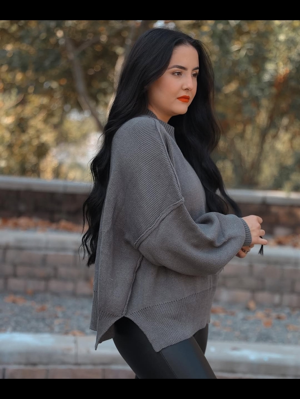 Relaxed Gray Women’s Knit Sweater